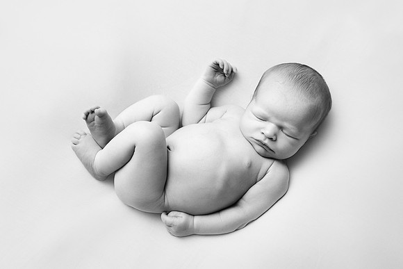 Macon newborn photographer